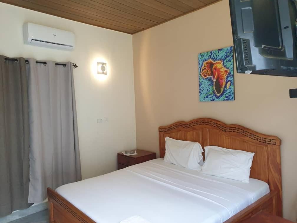 Chambre Standard — Résidence Ivoire